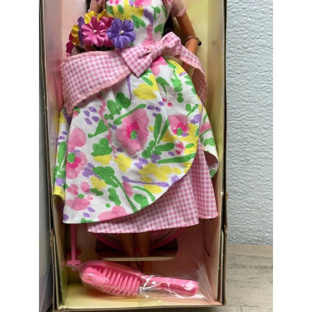 Vtg 1996 Mattel Barbie Doll Spring Petals Avon Special Edition NIB